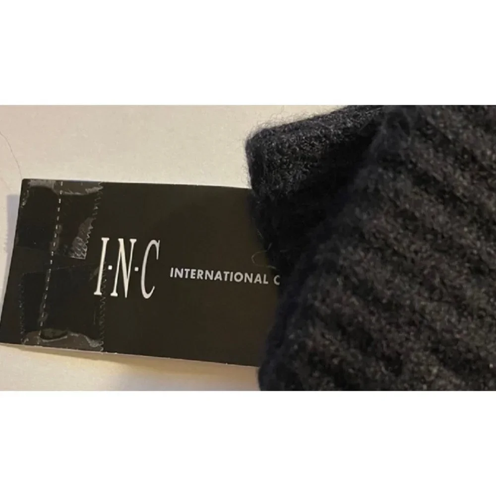 INC Gemstone-Embellished Tech Gloves Black (555)